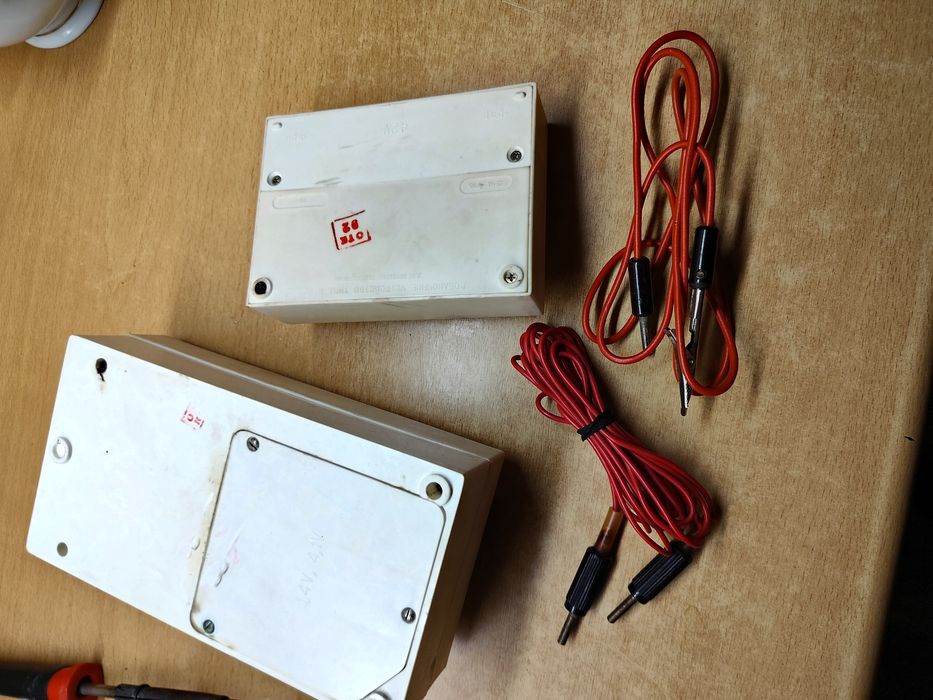 Multimetr -tester