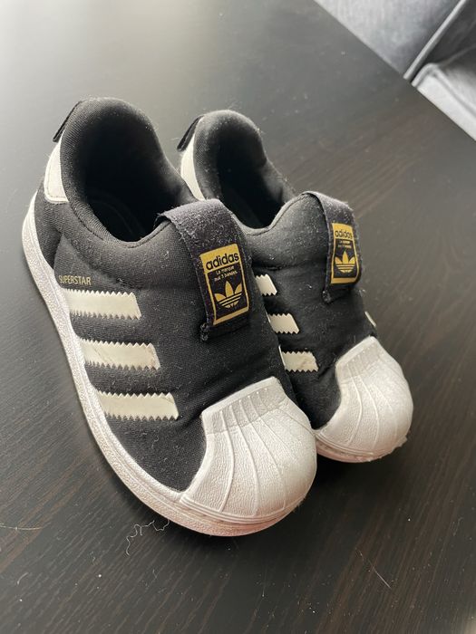 Кросівки adidas !!!