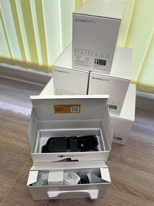 DJI Mavic 3 Pro — без акаунта, без прив'язок, без нальоту,ідеальний стан,Є КІЛЬКІСТЬ