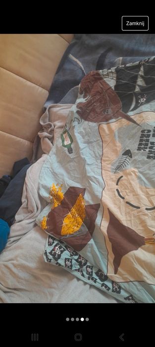 1 komplet pościeli i 1 poszewka na kołdrę