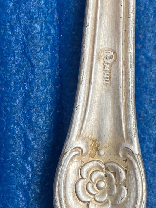 Продам мельхиоровые ложки