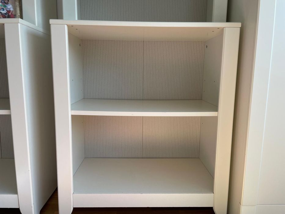Estante IKEA em bom estado
