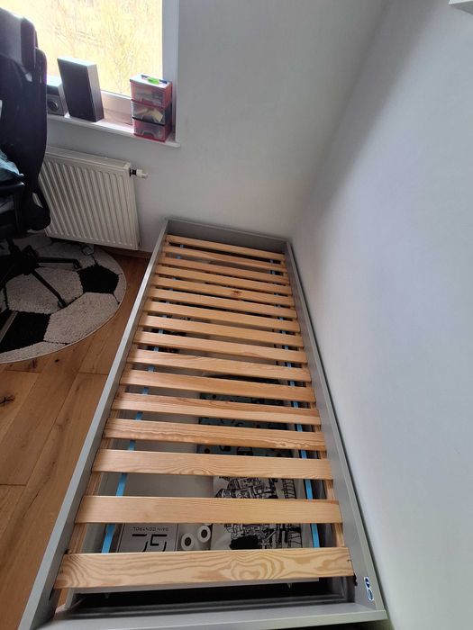 Łóżko Meblik 90x190cm z pojemną szufladą