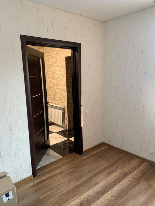 Будинок, хата, дача