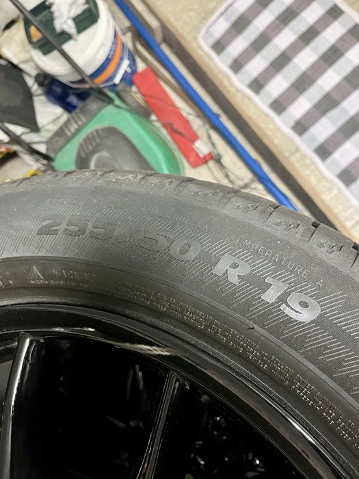 Conjunto Jantes Porsche Cayenne 19” 5x130 c/ pneus