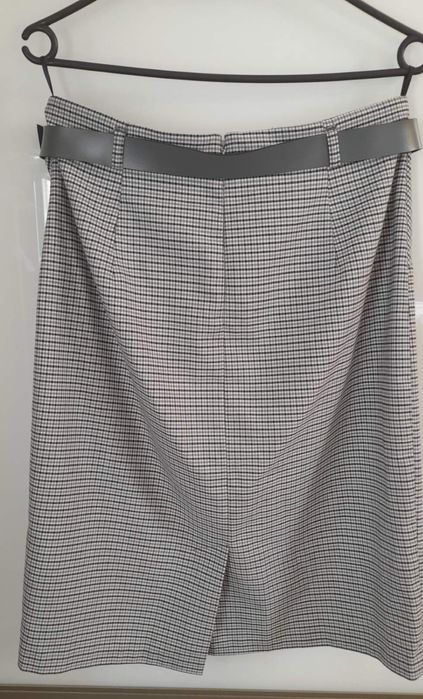 Продам спідницю