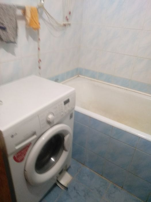 Здається кімната,метро Чернігівська та Лісова