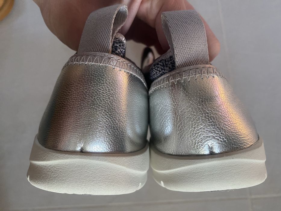 Clarks Trigenic 41 baleriny nowe