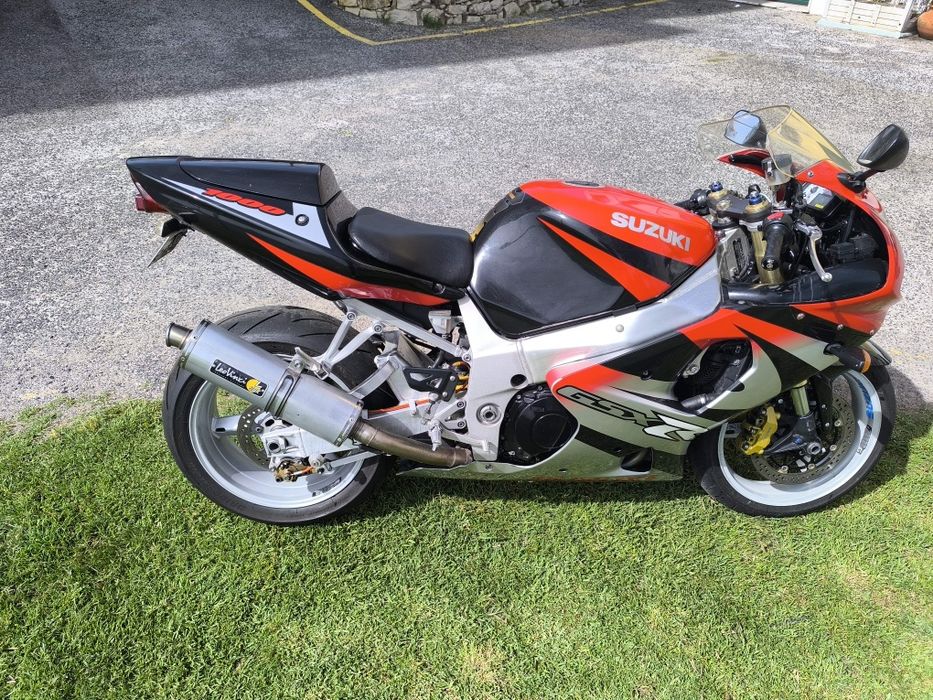 Suzuki GSXR 1000 K1