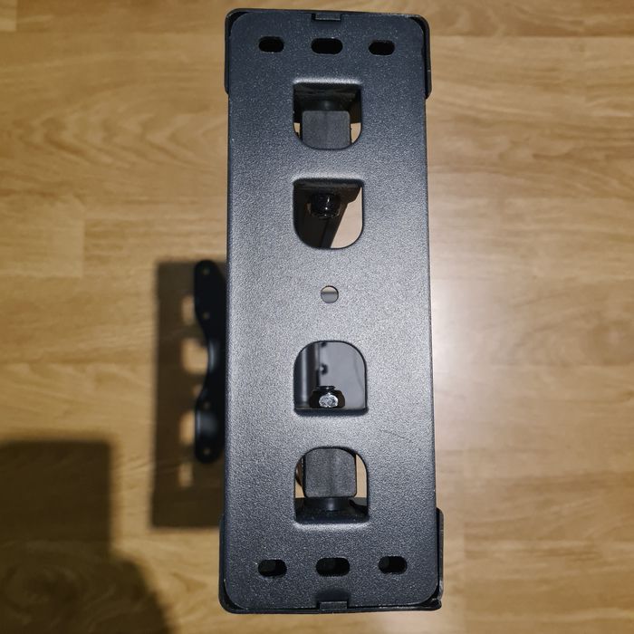 Wieszak na telewizor