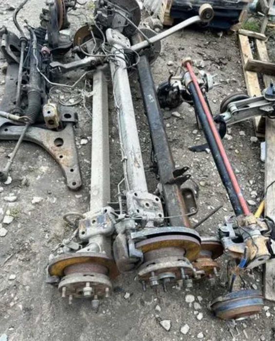 Задня балка транзит 2.2 Ходова передня транзит 06-14р запчастини транзит 2.2 06-14р