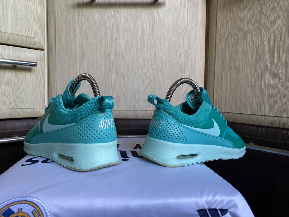Женские кроссовки NIKE Wmns AIR MAX Thea Originals