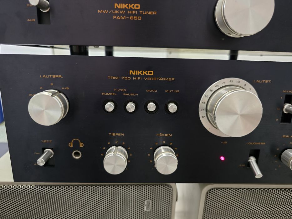 Japoński i Nikko FAM-450 Tuner.magnetofon Nikko