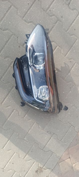 Megane 4 lampa LED lewe przód przednia
