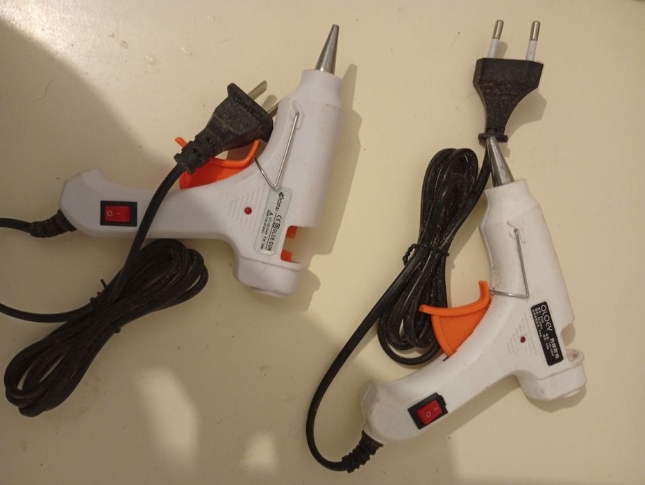 Пістолети для термоклея