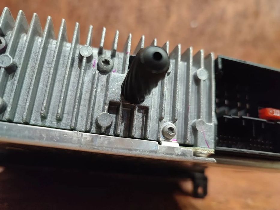 bmw e91 / e90 / e81 / e82 / e84 / e90lci oryginalne radio bmw business