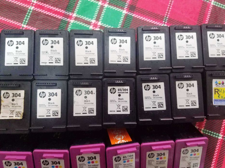 Lote de tinteiros HP 304 originais vazios