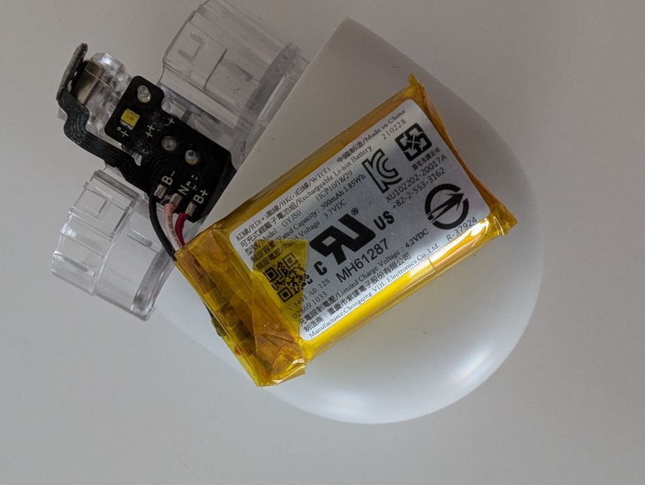 Google Pixel Buds A bateria etui ładującego