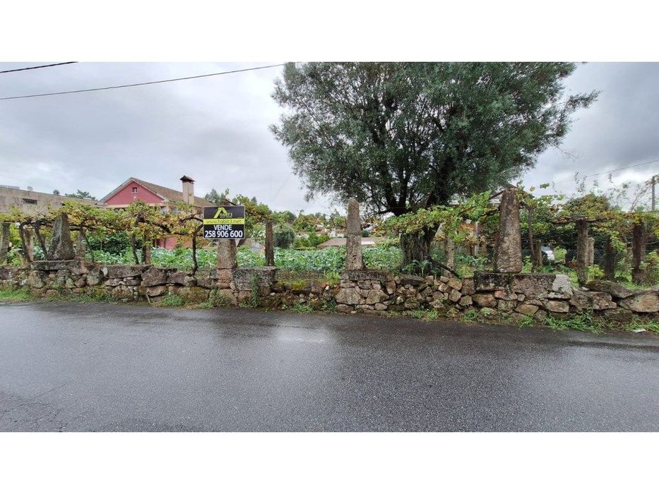 Terreno para construção em Santa Comba