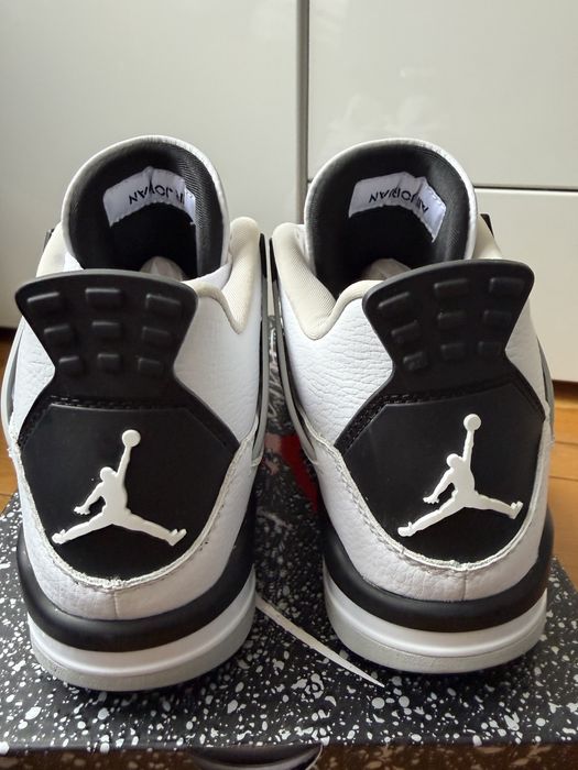 Nike Jordan 4 Retro rozmiar 37.5 Nowe Orginalne
