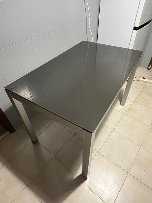Mesa de vidro temperado