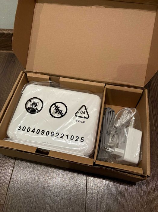 NOWY! Huawei OptiXstar K572 router Mesh Wi-Fi 7 BE3600, 2x 2.5GE, 2x GE