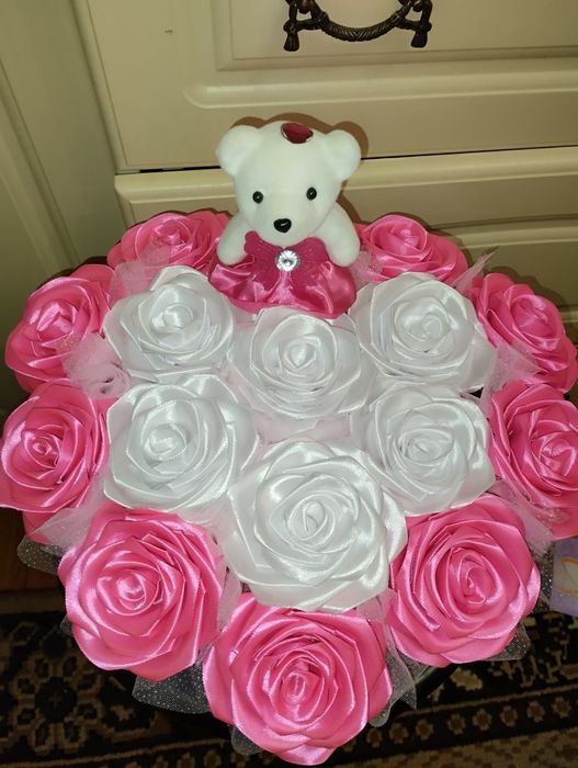 Букет на день закоханих з атласної стрічки