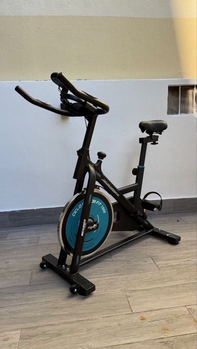 Bicicleta Indoor Fit 1000 BEHUMAX