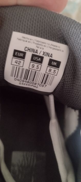 Tênis Ipso n42 novos