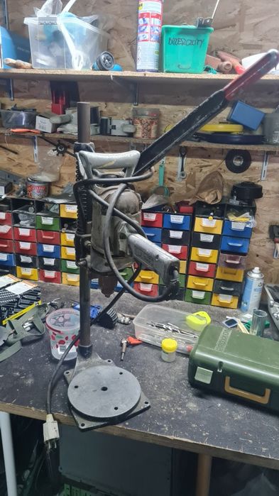 Black decker zabytek wolnoobrotowa wiertarka kolumnowa stołowa statyw