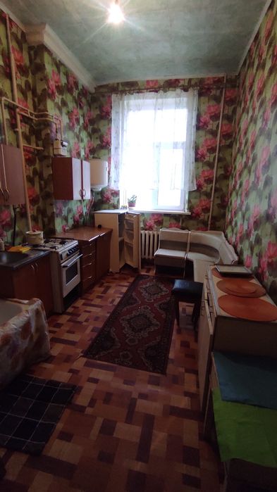 Продам 1 комнатную квартиру на Колеусовской