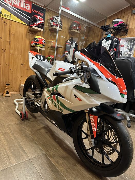 Aprilia RS 80cc  Nova Acabada  de ser montada SEM  Dcomentos