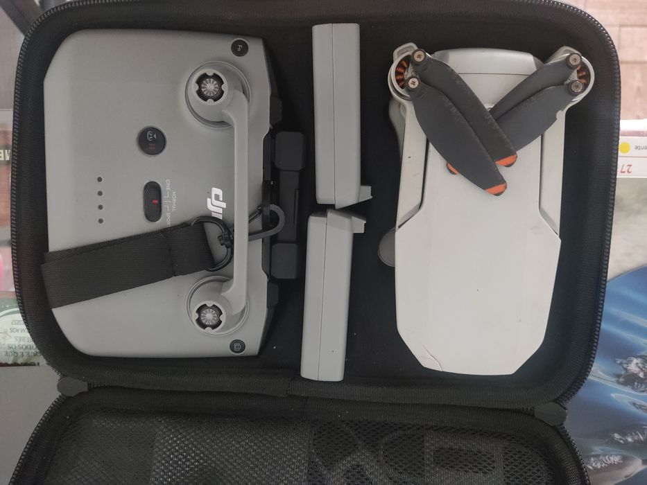 DJI Mini 2 Fly More Combo447456547072256001