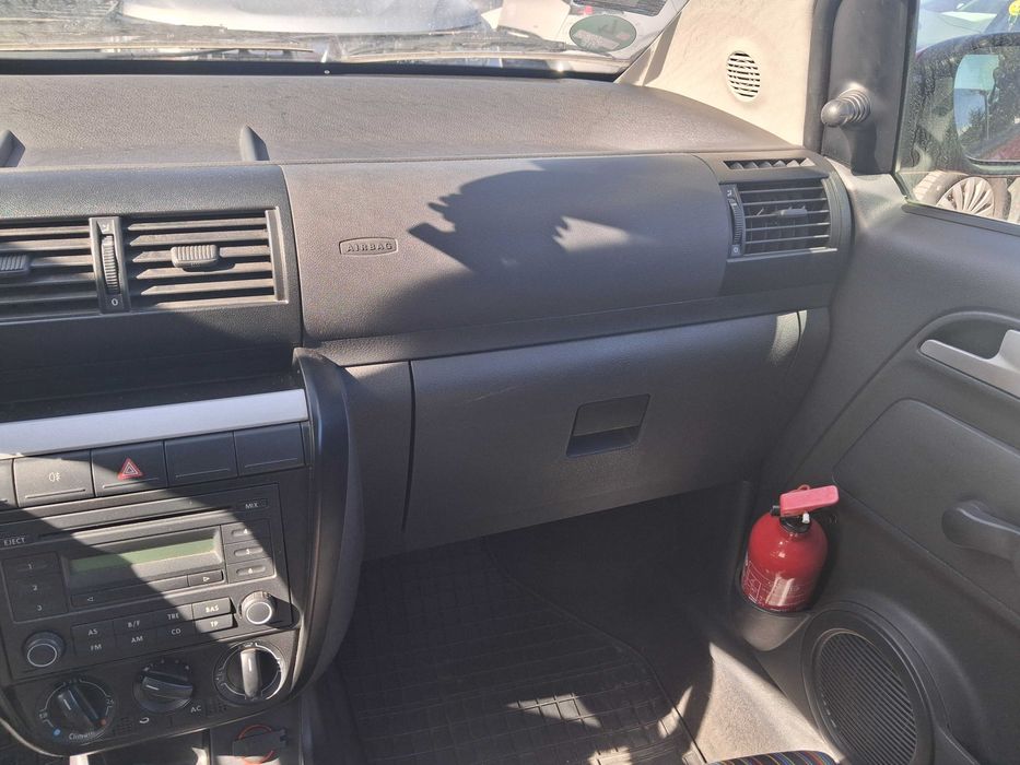 sprzedam VW Fox 2005