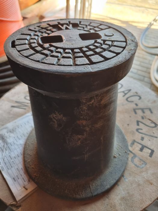 Skrzynka zasuwy Studzienka do WODY żeliwo