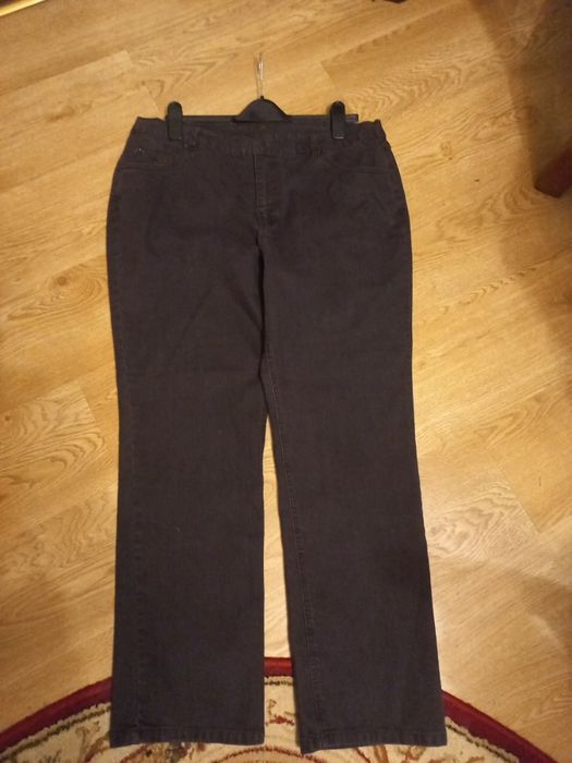 Джинси жіночі батал на вибір