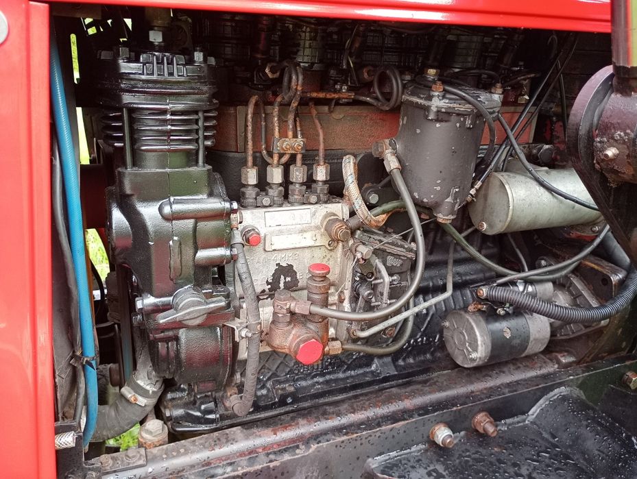 MTZ Belarus 82 turbo 4x4 z turem