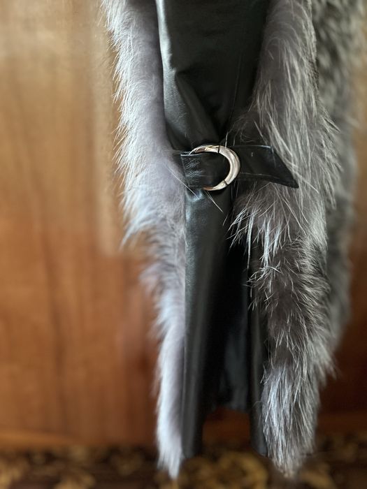 Жилетка зі штучного хутра