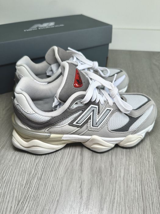 Sapatilhas New Balance 9060 originais - como novas