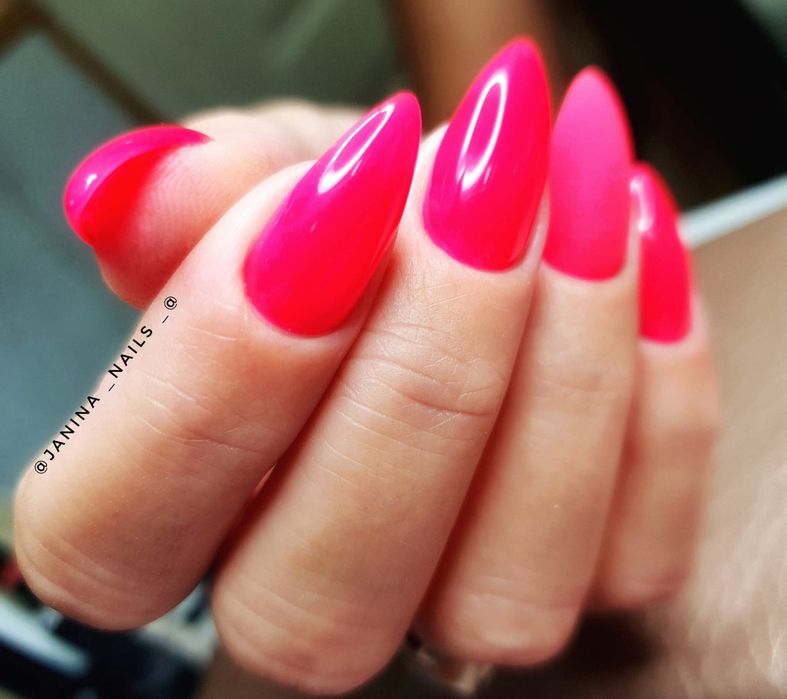 Манікюр, нарощення