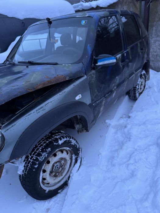 Нива Шевроле 1.7