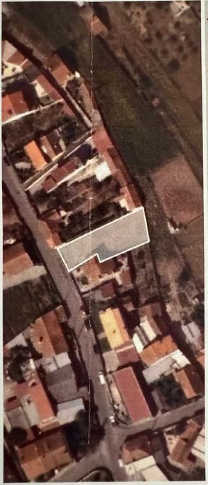 Vende-se Terreno rústico 497 m2 Estarreja
