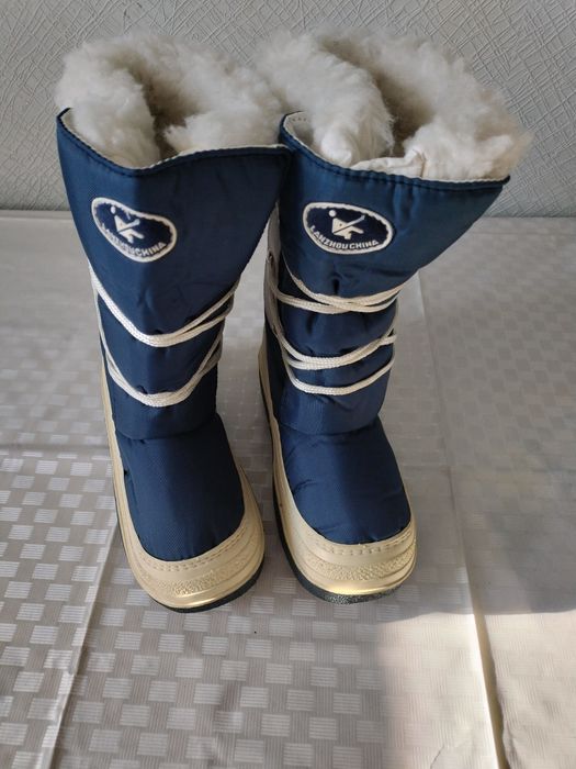 Дитячі зимові дутики