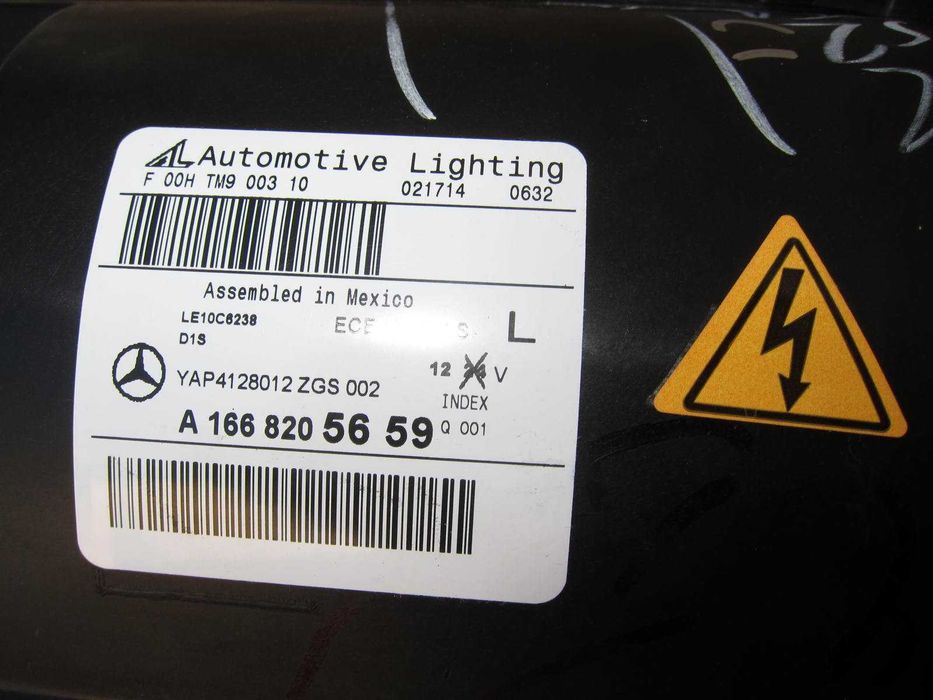 Продам Фара Mercedes ML GLE W 166 Бі Ксенон + LED A1668205659: 651