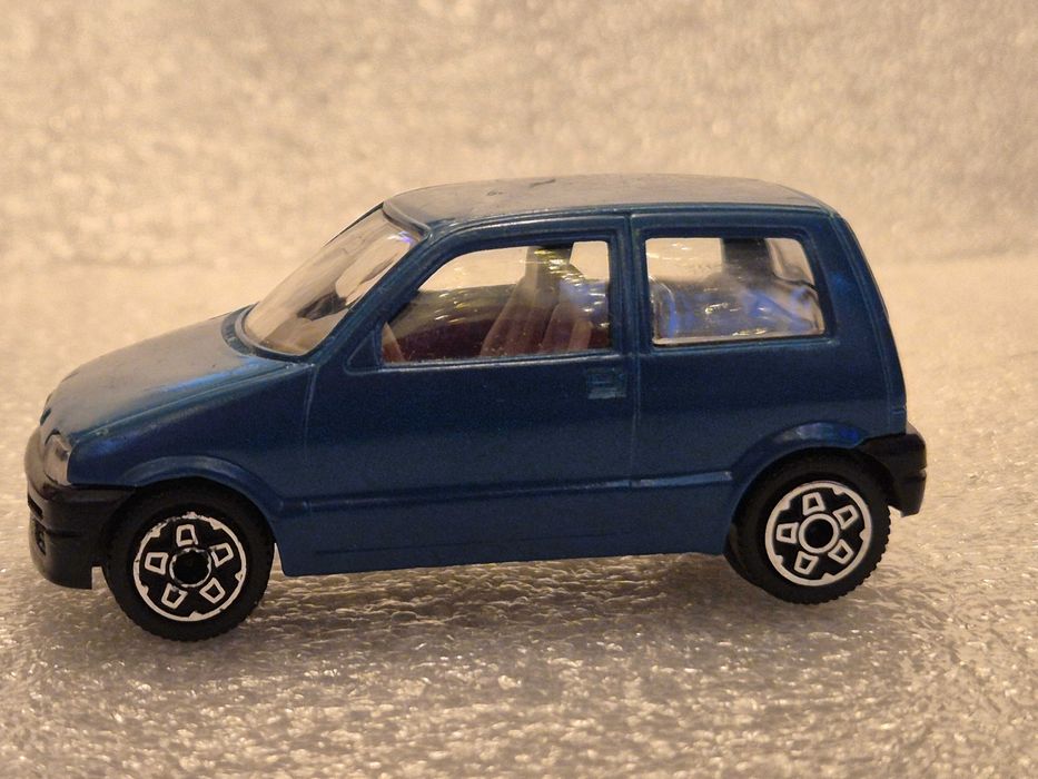 Model Bburago - Fiat Cinquecento ! ! !
