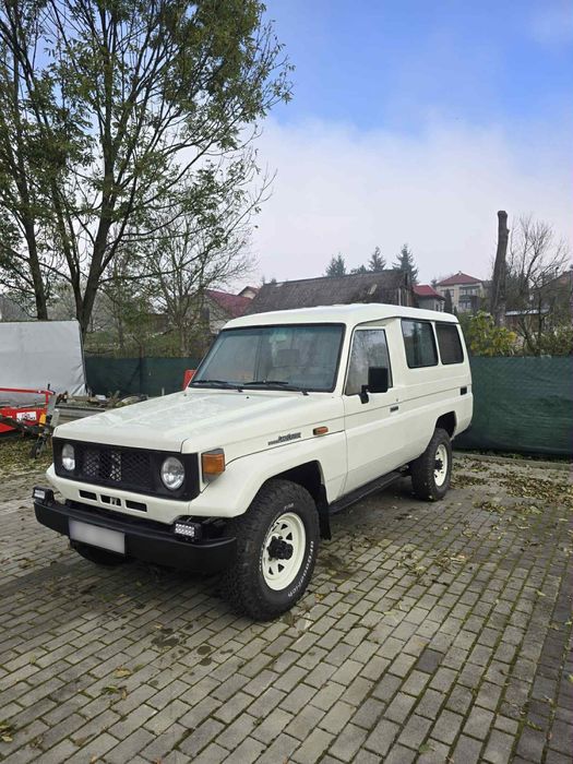 TOYOTA Land Cruiser BJ75 Sieciechowice • OLX.pl