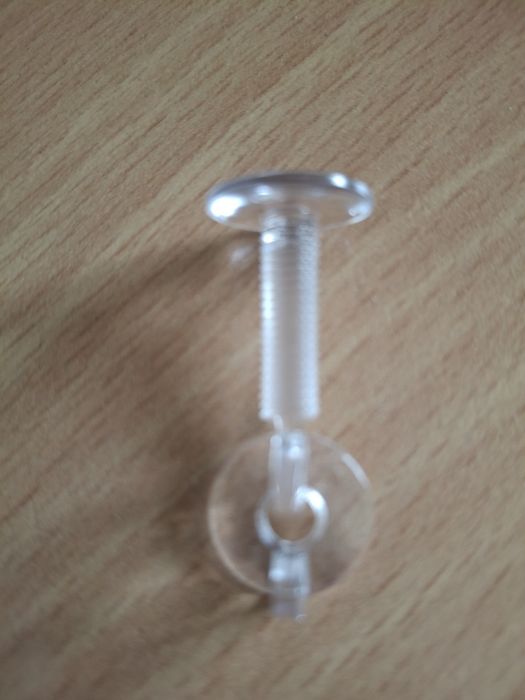 Гвинт пластиковий з гайкою VIKING SCREW 18 мм. 25 шт.