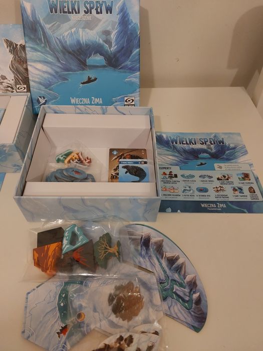 Gra planszowa Wieczna Zima (PL) + 2 dodatki