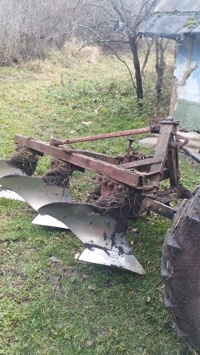 ЮМЗ 6 на ходу стан хороший