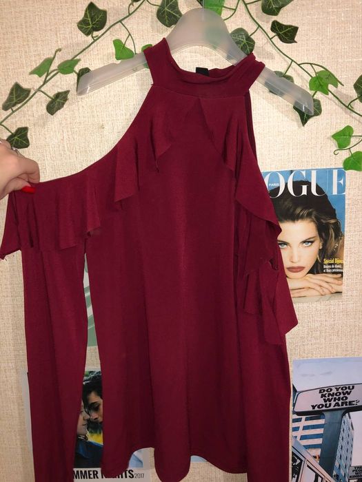 Кофта бордового кольору